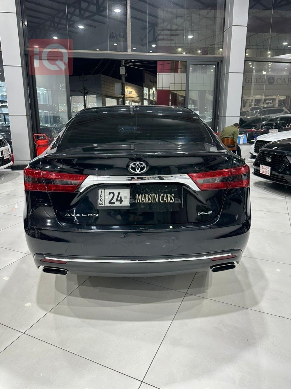 تويوتا أفالون